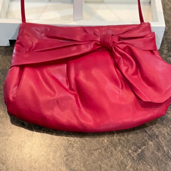 Woman’s Red Purse - Picture 5 of 6